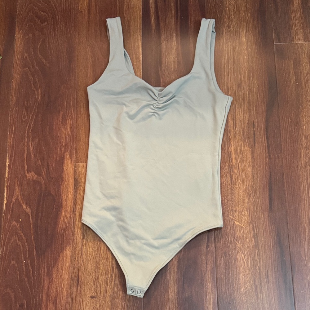 Abercrombie & Fitch Bodysuit Size Small